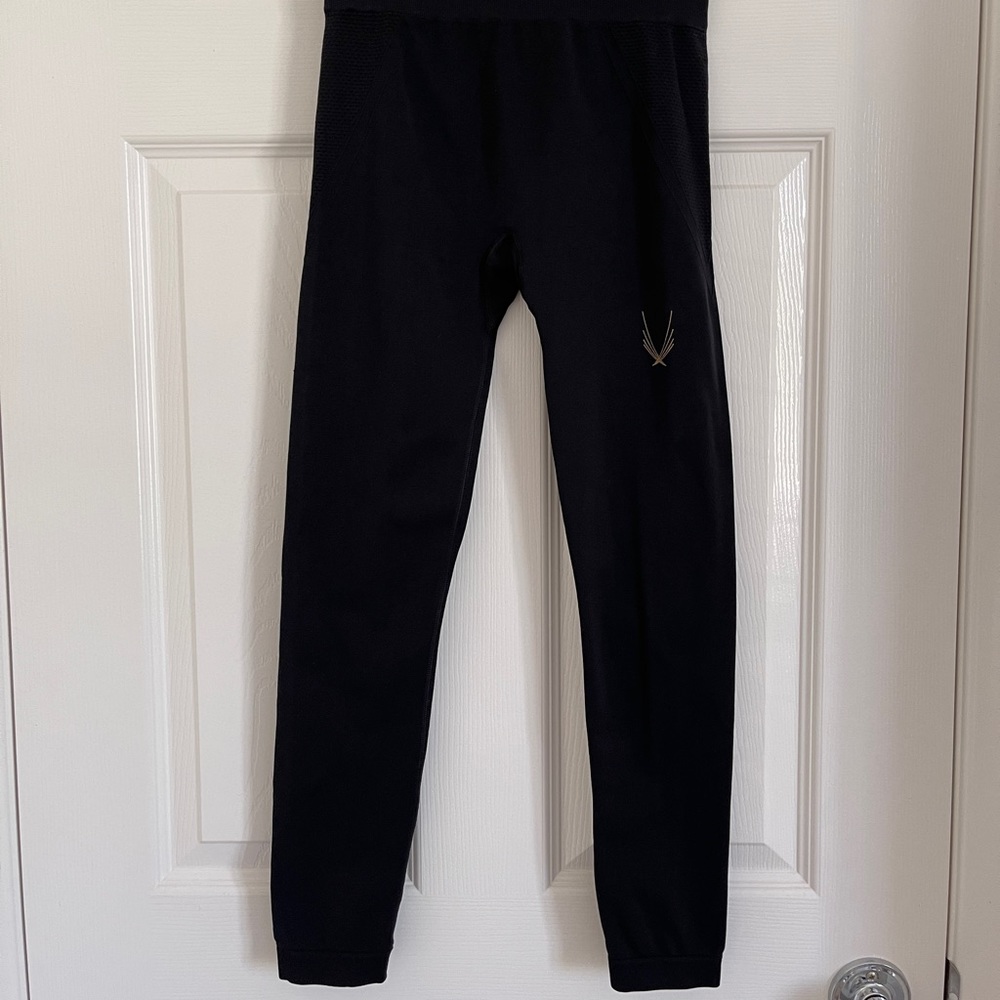 Lucas Hugh 7/8 Technical Knit Leggings